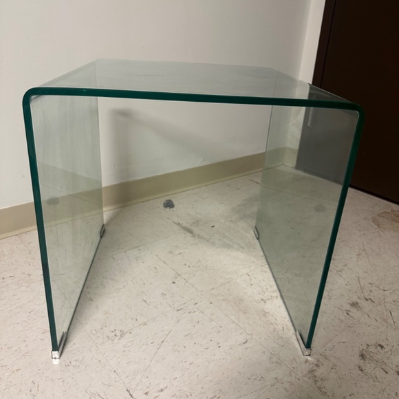 coffee table, dining table - Picture 2 of 3